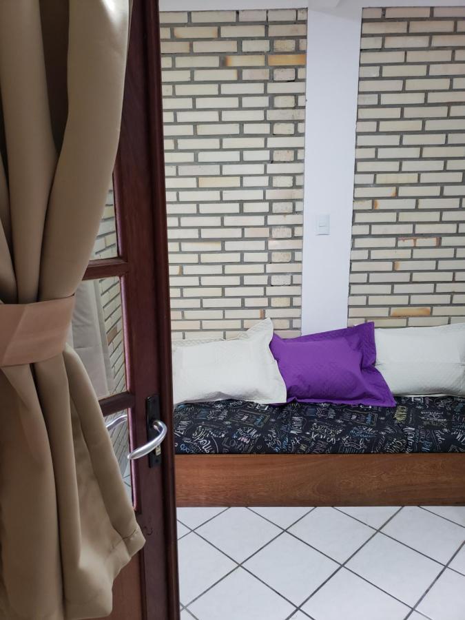 Residencial Costumes Brasileiras Hotel Bombinhas Exterior foto