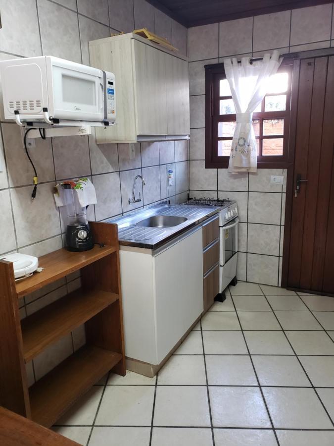 Residencial Costumes Brasileiras Hotel Bombinhas Exterior foto