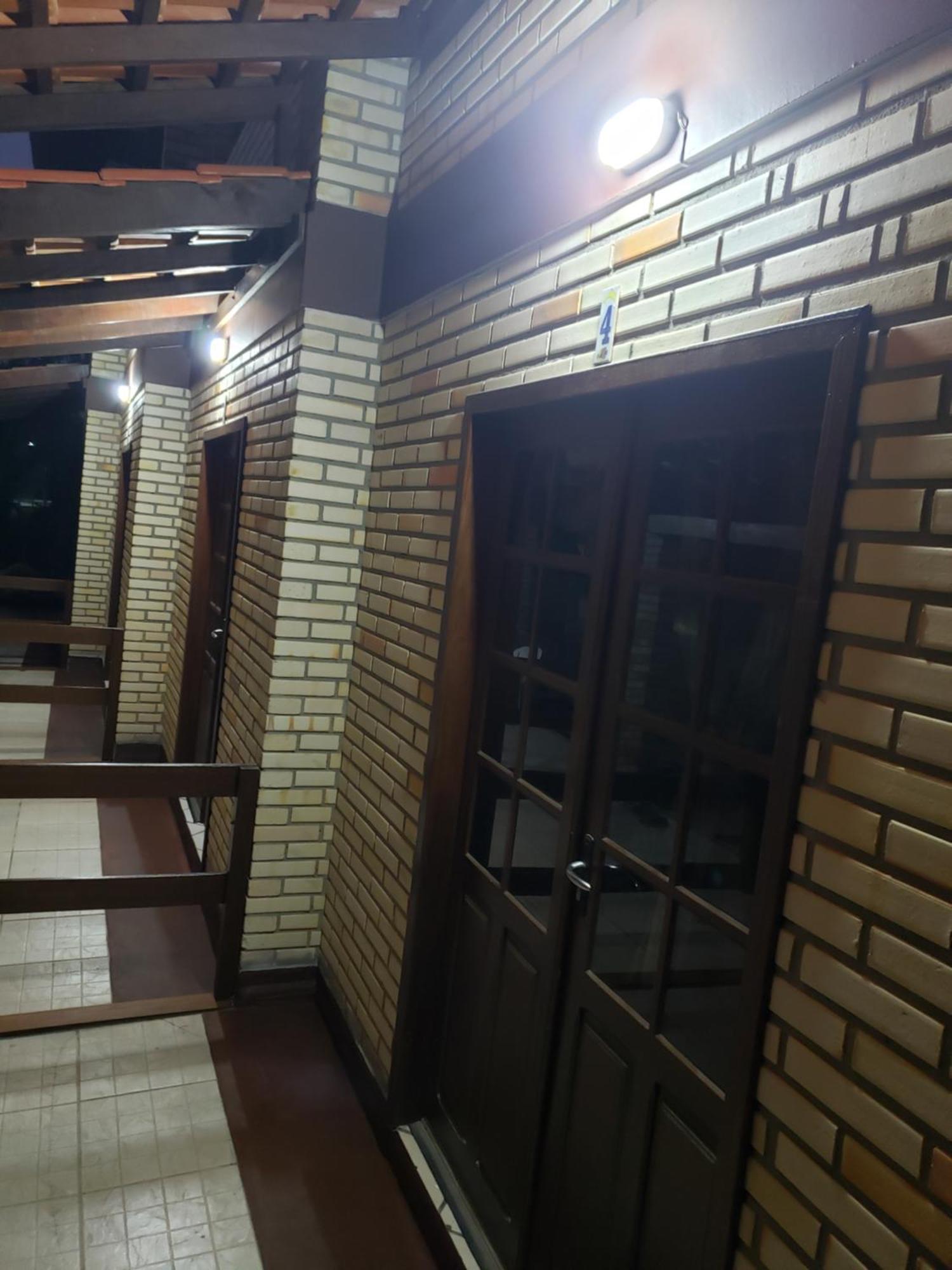 Residencial Costumes Brasileiras Hotel Bombinhas Quarto foto